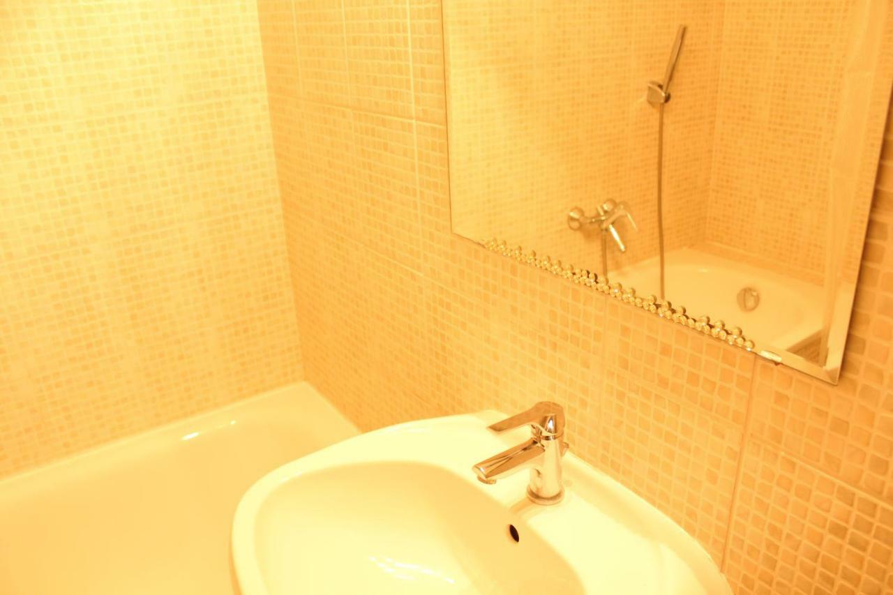 شقة Yasmine Flat بودابست المظهر الخارجي الصورة